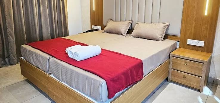 Executive Deluxe Suite AC